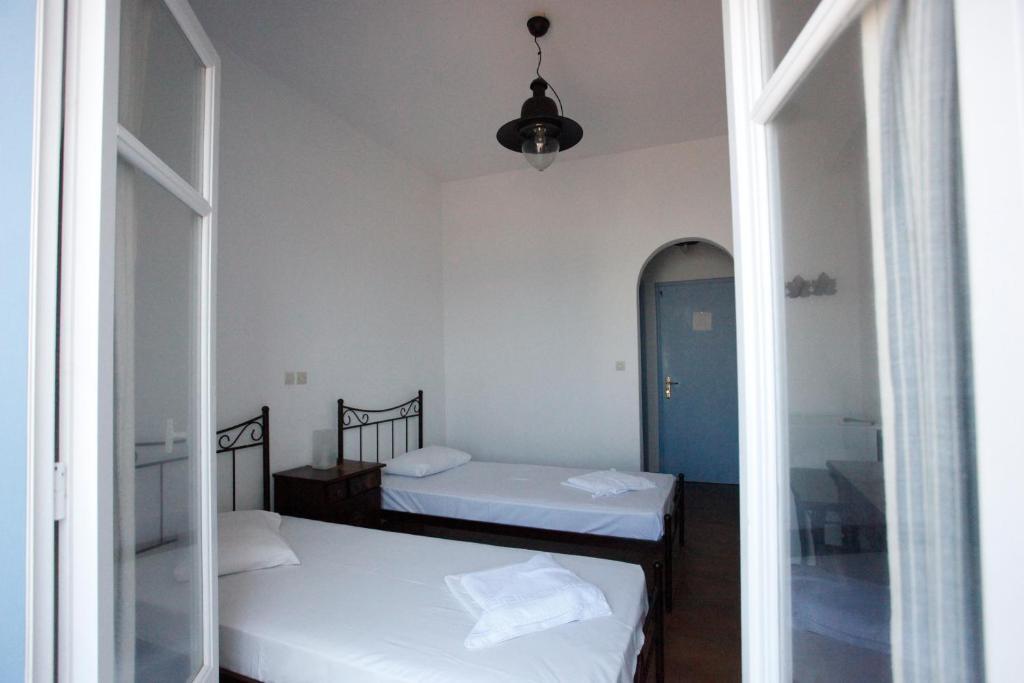 Cavos Beatnik Hotel Naoussa Exterior foto